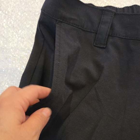 Banana Republic Men's Shorts - Picture 5 of 7